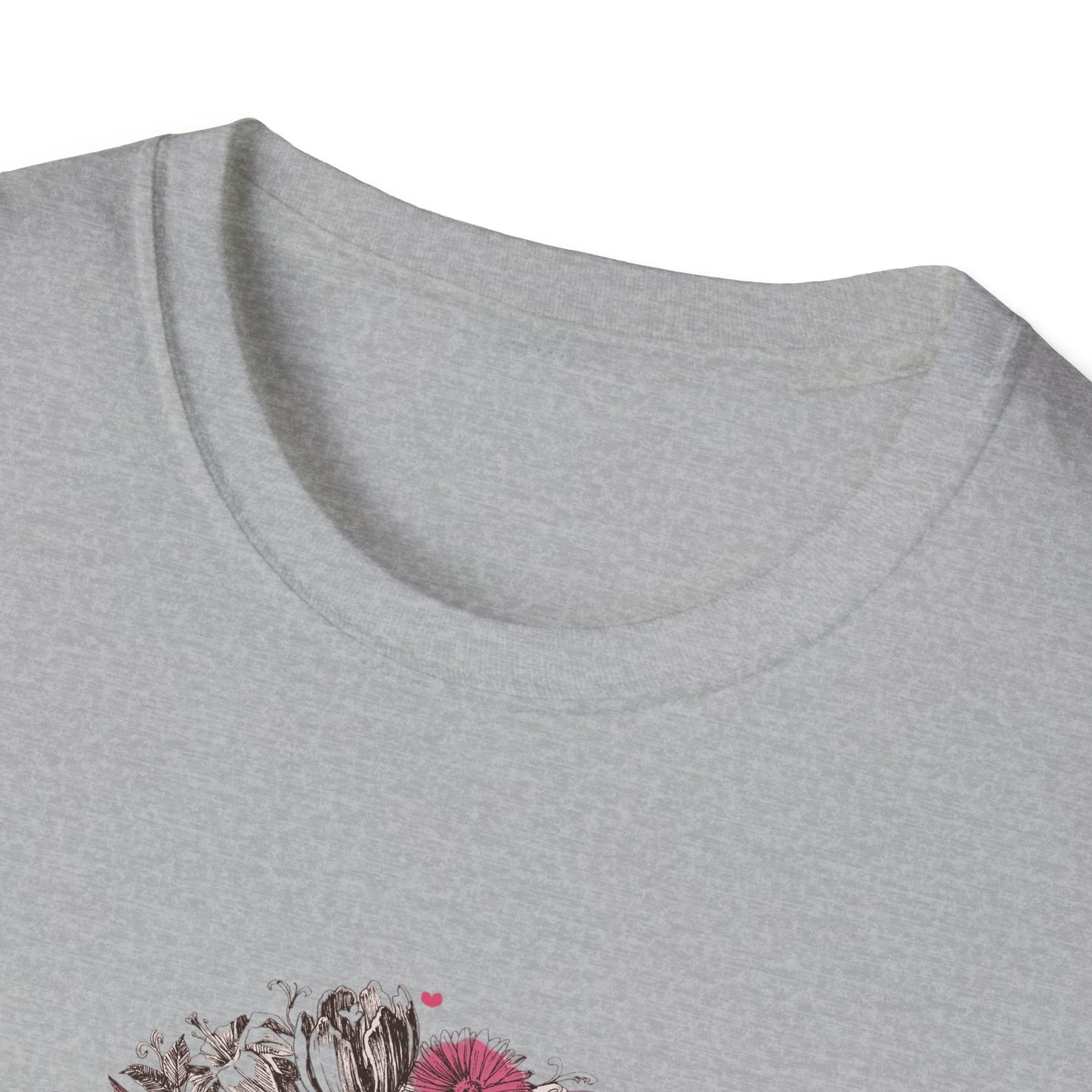 Mummy Knows Best Unisex Softstyle T-Shirt