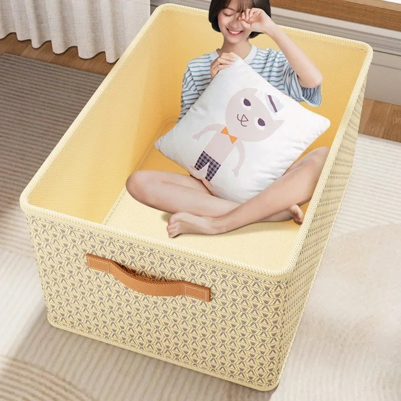 Large Capacity Clothes and Quilt Storage Box