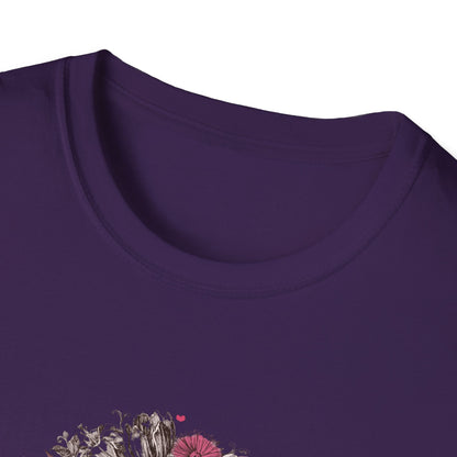 Mummy Knows Best Unisex Softstyle T-Shirt