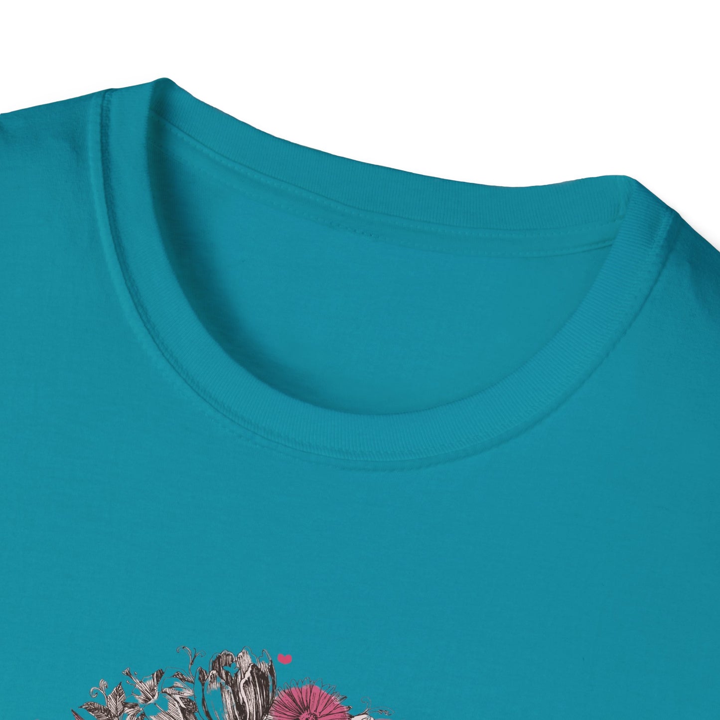 Mummy Knows Best Unisex Softstyle T-Shirt