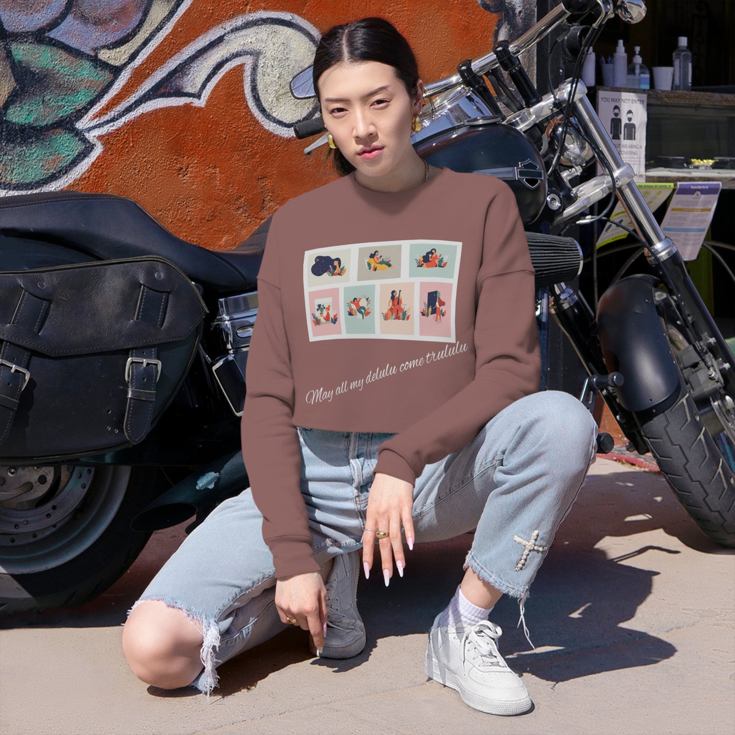 Delusional Coming True Women's Cropped Sweatshirt